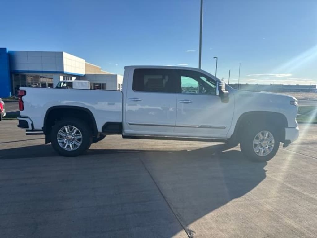 New 2025 Chevrolet Silverado 3500 HD High Country Truck