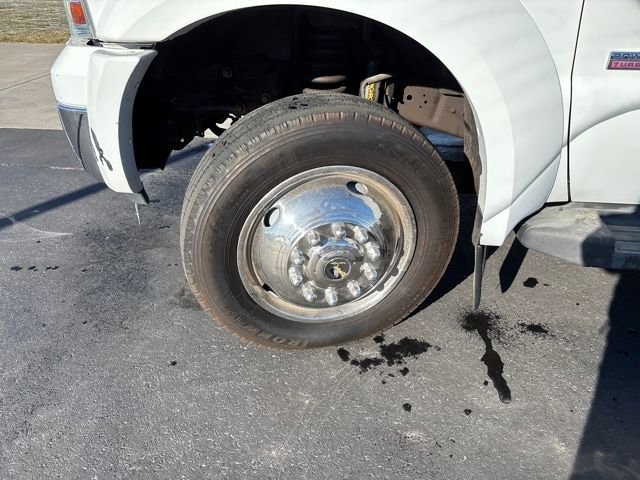 2007 Ford F-550 - Photo 24