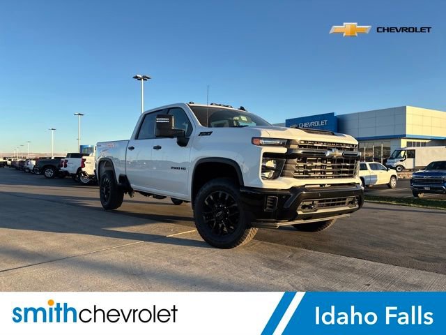 2025 Chevrolet Silverado 2500HD Custom's photo