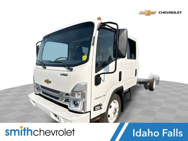 2025 Chevrolet Low Cab Forward Base's photo