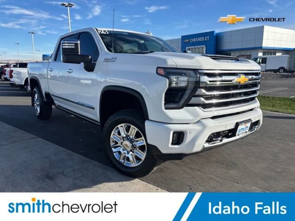 Used 2024 Chevrolet Silverado 3500 HD High Country Truck Crew Cab