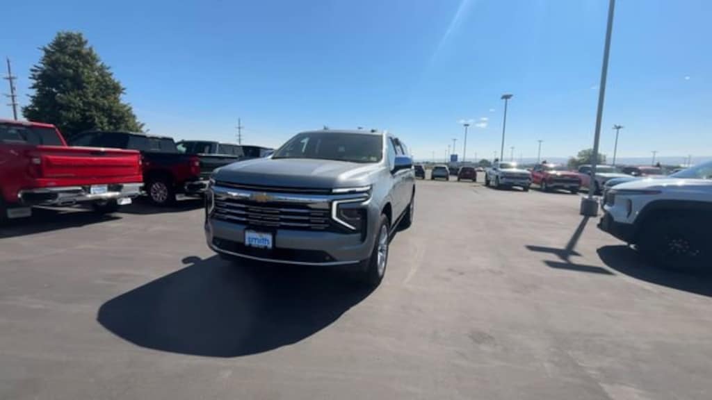 Used 2025 Chevrolet Suburban Premier SUV