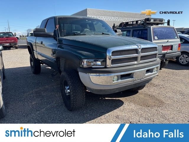 2001 Dodge Ram Pickup SLT