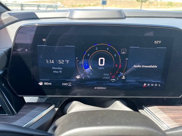 2025 Chevrolet Suburban Z71 - Photo 15
