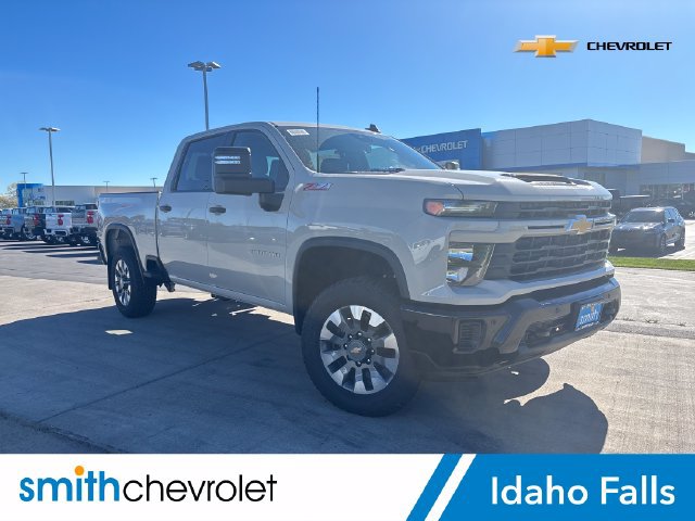 2026 Chevrolet Silverado 2500 HD Custom Truck