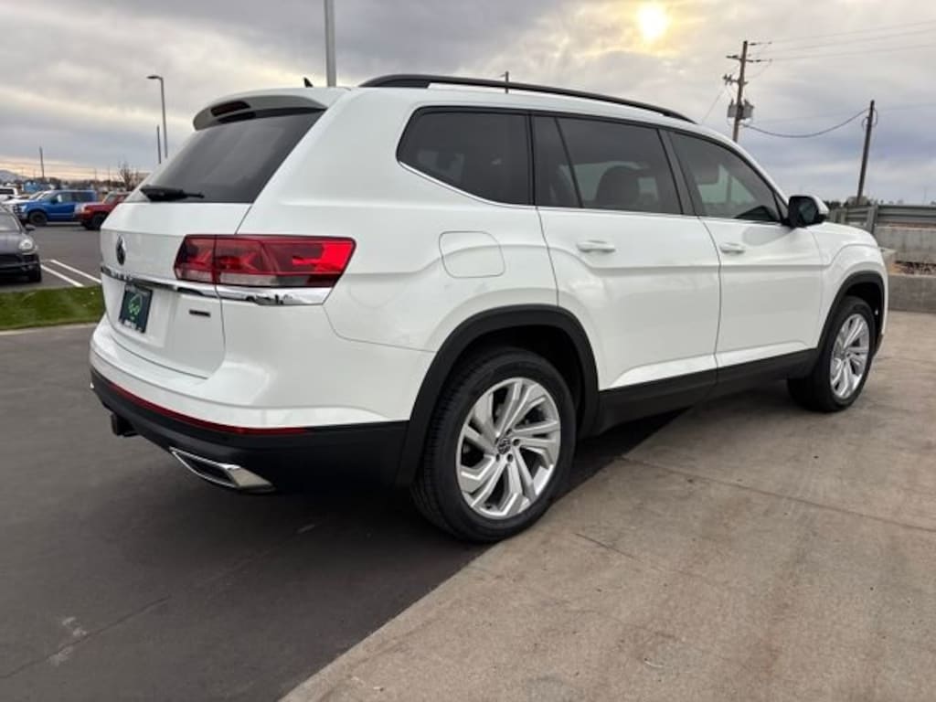 Used 2022 Volkswagen Atlas 3.6L V6 SE w/Technology SUV