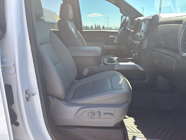 2023 Chevrolet Silverado 3500HD LTZ - Photo 22