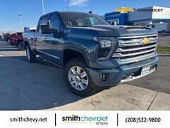 2025 Chevrolet Silverado 3500 HD High Country Truck