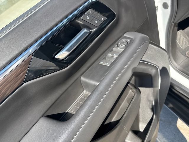 2025 Chevrolet Tahoe LT - Photo 11