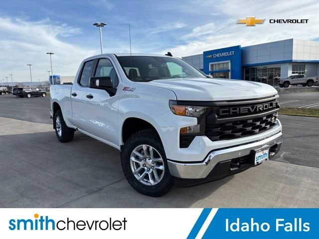 2026 Chevrolet Silverado Base's photo
