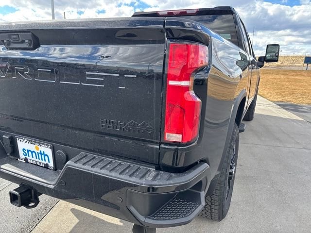 2026 Chevrolet Silverado 2500 HD High Country - Photo 31