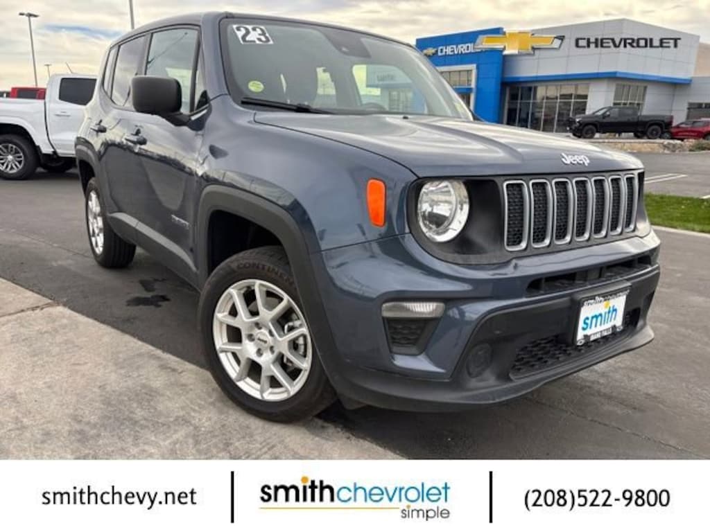 Used 2023 Jeep Renegade Latitude 4x4 SUV