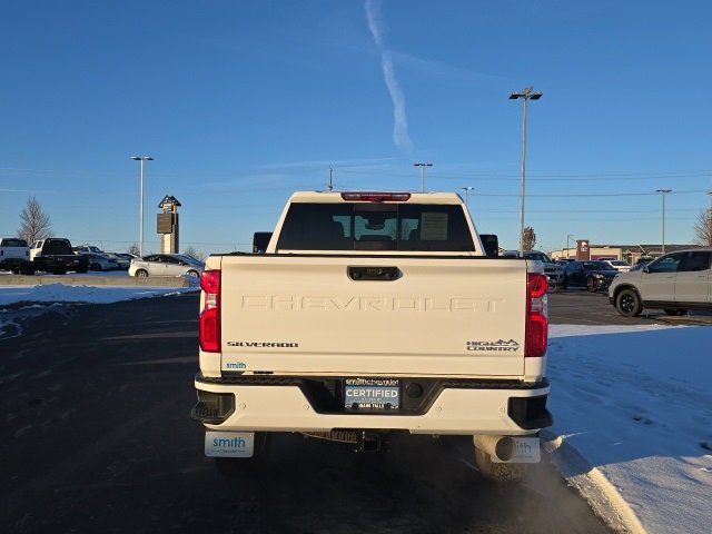 2024 Chevrolet Silverado 3500HD High Country photo 4