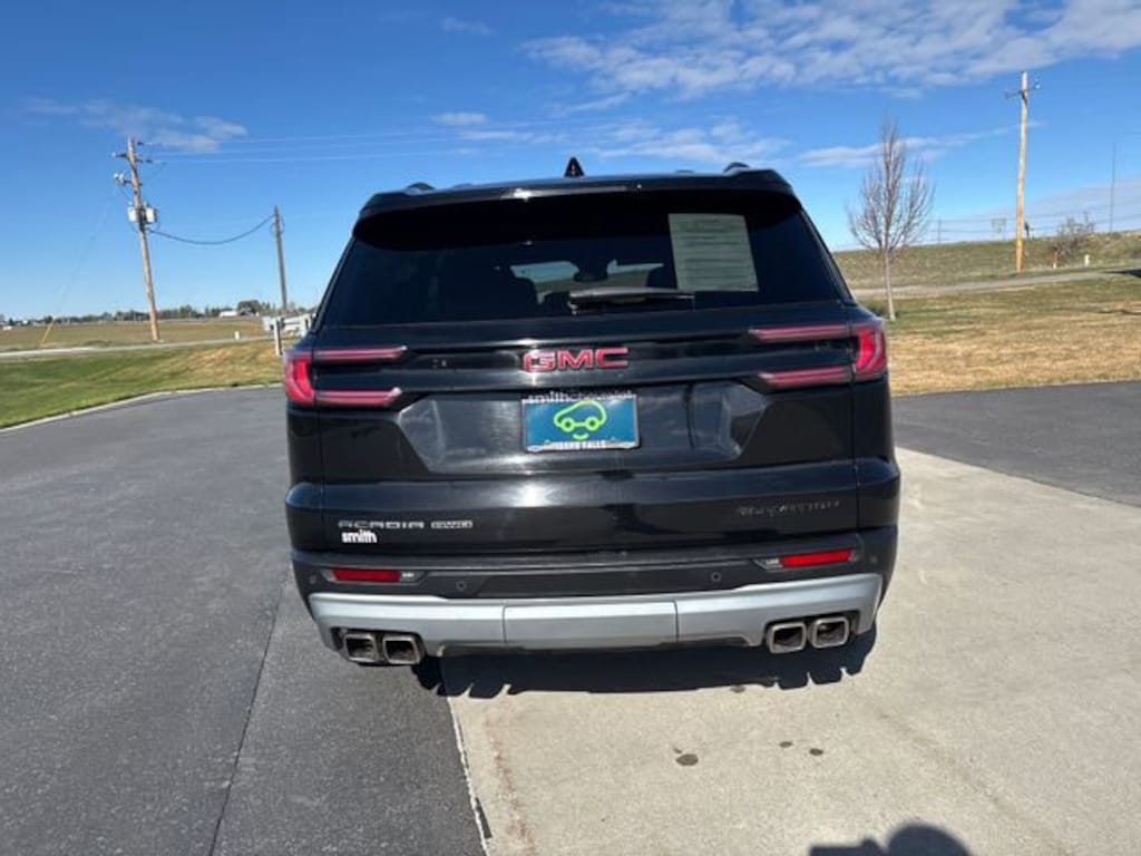 Used 2024 GMC Acadia Elevation SUV
