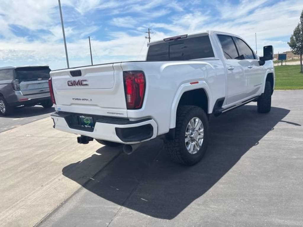 Used 2022 GMC Sierra 2500 HD Denali Truck
