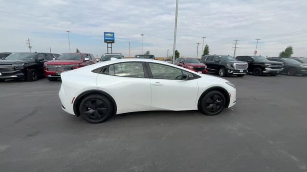 Used 2024 Toyota Prius LE Sedan