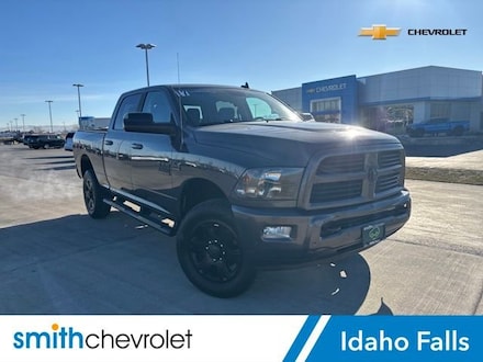2017 Ram 2500 Big Horn Crew Cab 4x4 64 Box Truck