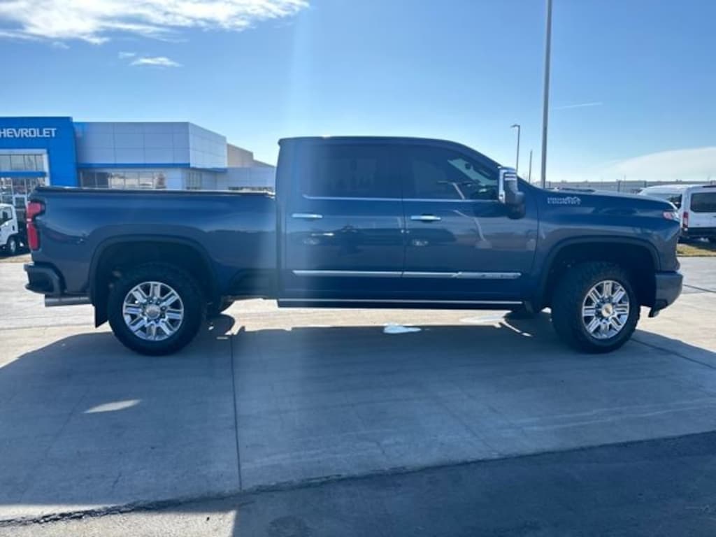 Used 2024 Chevrolet Silverado 3500 HD High Country Truck