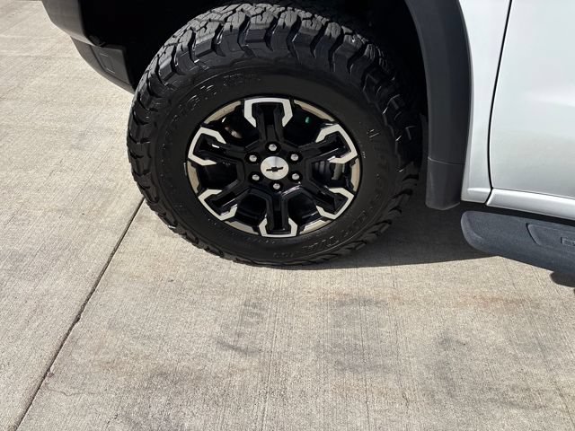 2023 Chevrolet Silverado 1500 ZR2 - Photo 28