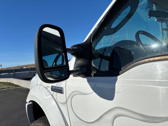 2007 Ford F-550 - Photo 26