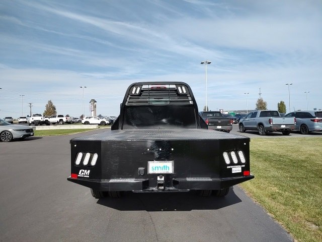 2024 Chevrolet Silverado 6500HD LT photo 4