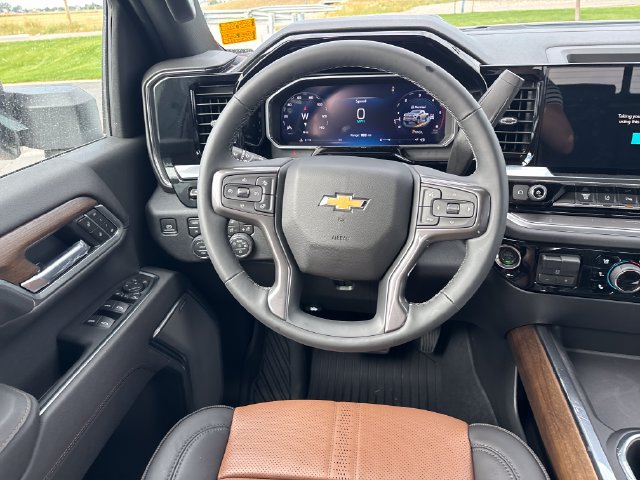 2026 Chevrolet Silverado 3500HD High Country - Photo 13