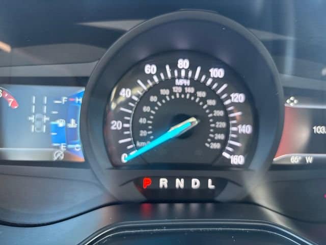 2020 Ford Fusion SE - Photo 15