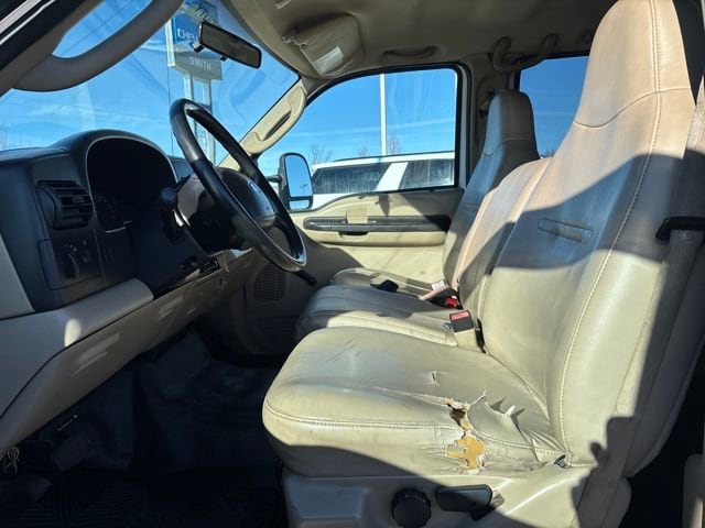 2007 Ford F-550 - Photo 9