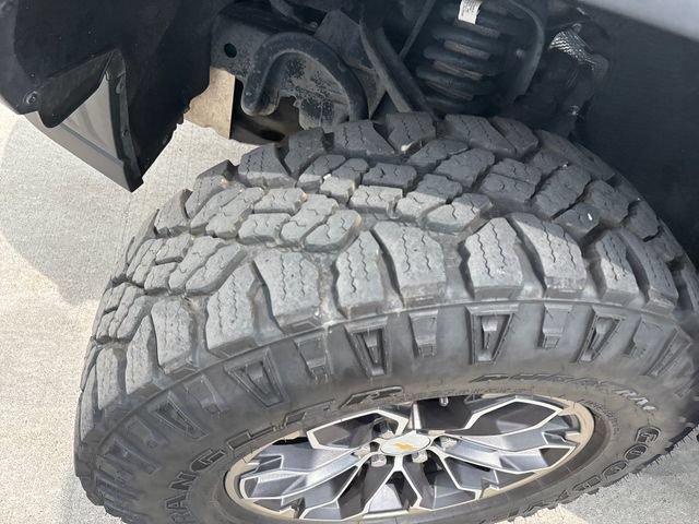 2020 Chevrolet Colorado ZR2 - Photo 26