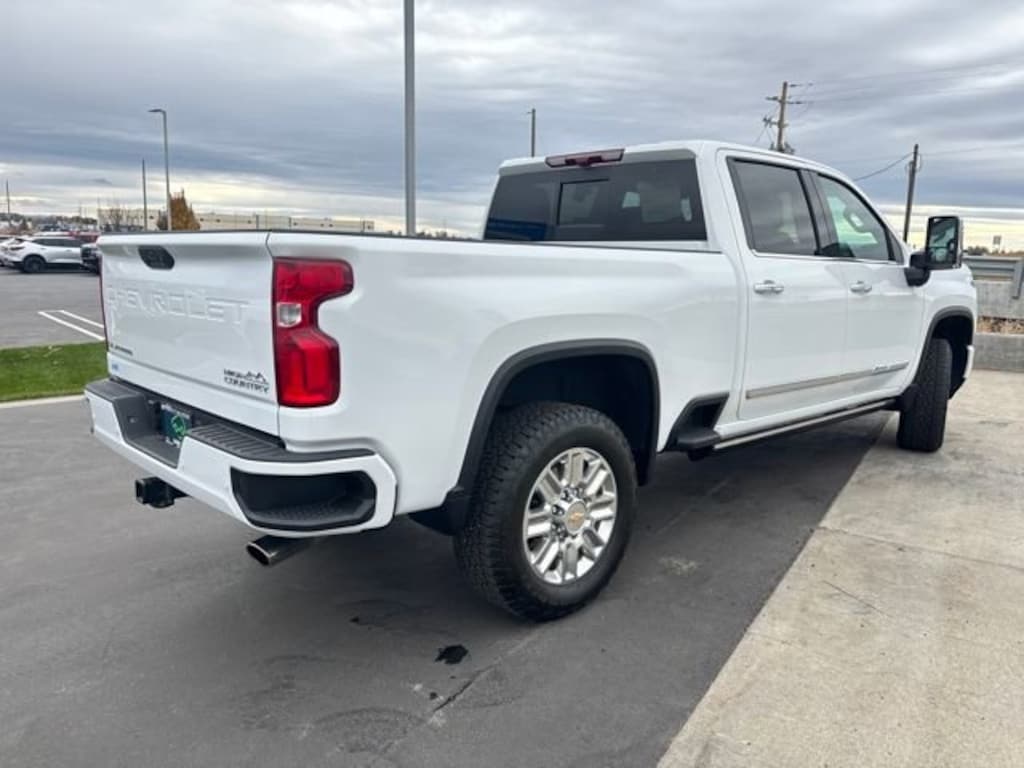 Used 2024 Chevrolet Silverado 2500 HD High Country Truck