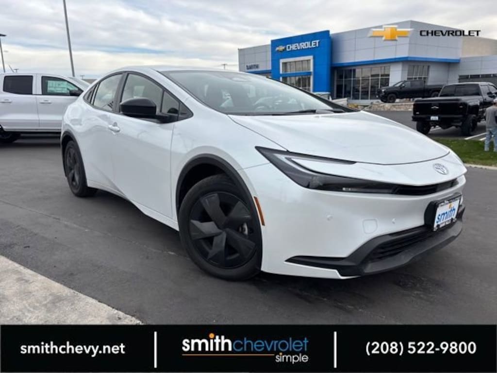 Used 2024 Toyota Prius LE Sedan