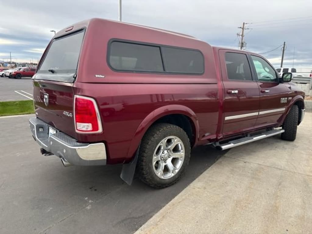 Used 2017 Ram 1500 Laramie Crew Cab 4x4 64 Box Truck Crew Cab