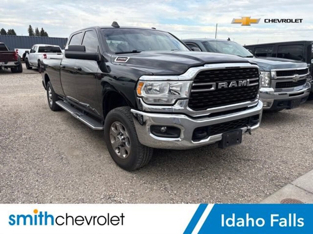 Used 2022 Ram 2500 Big Horn Crew Cab 4x4 8 Box Truck