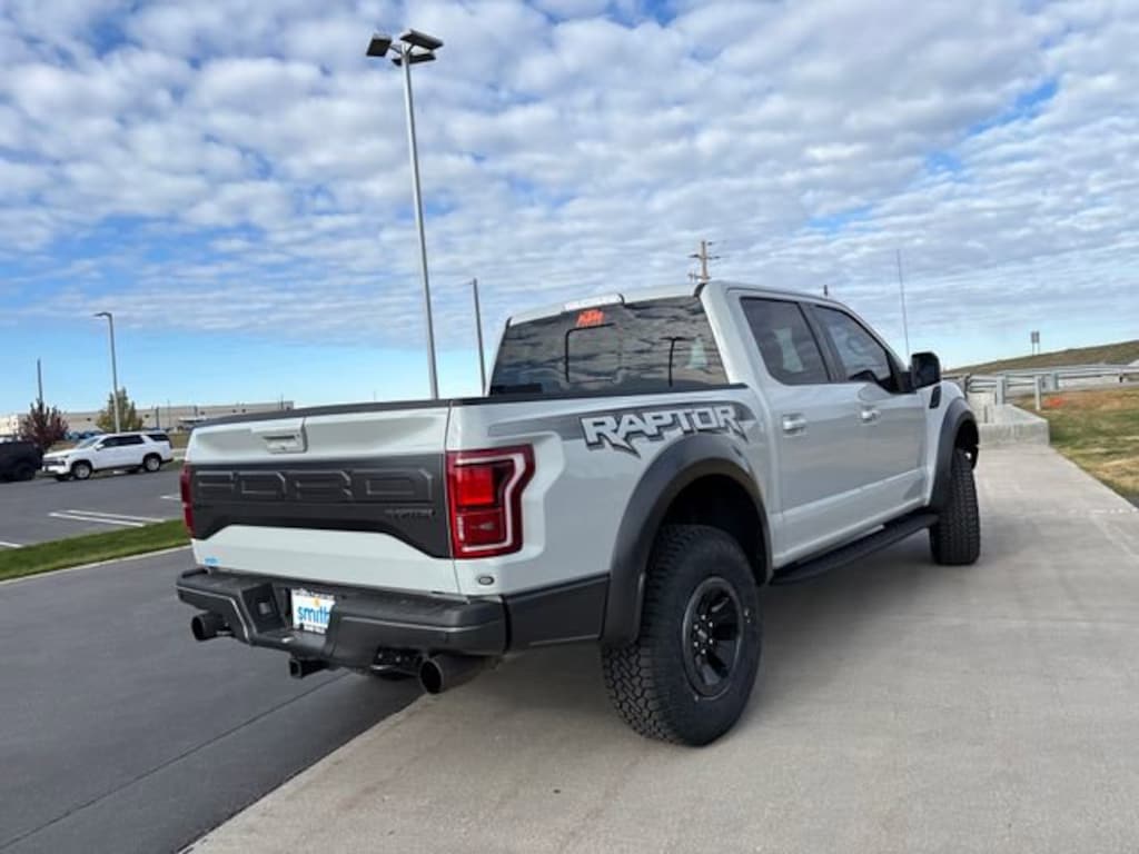 Used 2017 Ford F-150 Raptor Truck