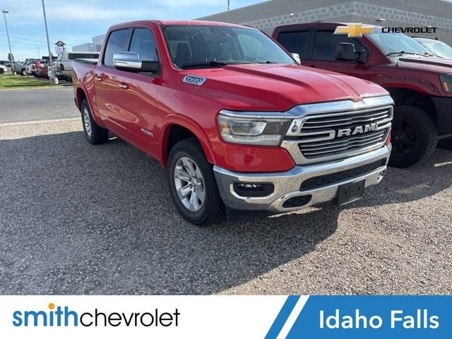 2022 RAM 1500 Laramie 4x4 Crew Cab 5'7's photo