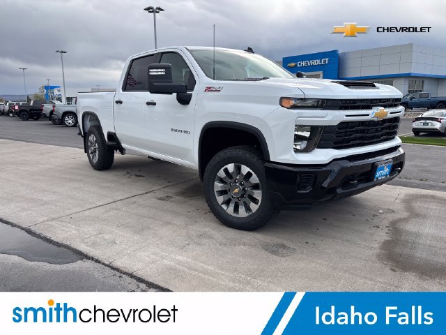 2026 Chevrolet Silverado 2500 HD Custom Truck