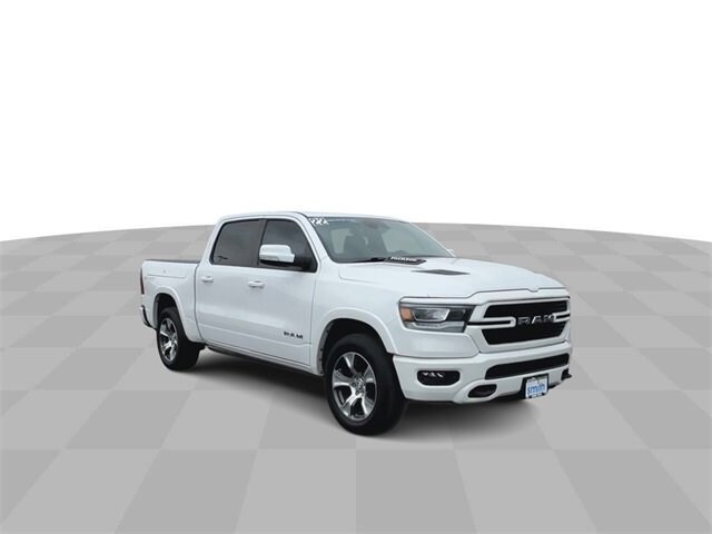 2022 Ram 1500 Laramie photo 2