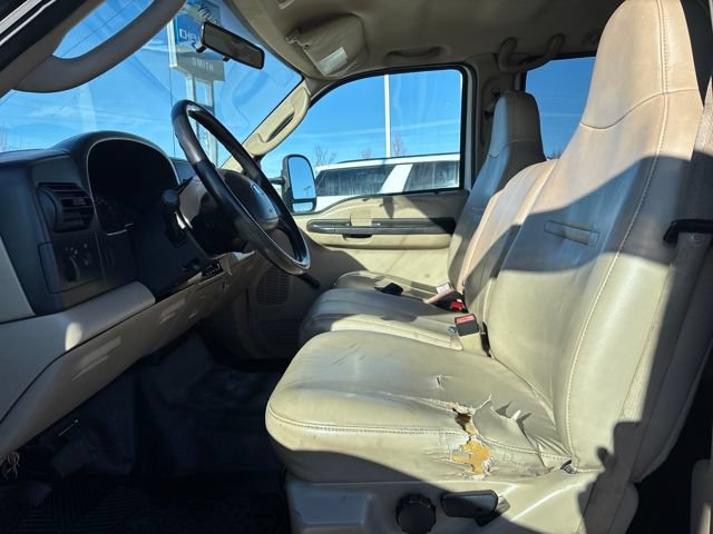 2007 Ford F-550 - Photo 9
