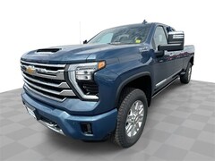 2025 Chevrolet Silverado 3500 HD High Country Truck