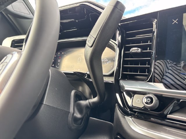 2026 Chevrolet Silverado 3500HD High Country - Photo 21