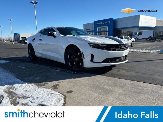 2022 Chevrolet Camaro LT1's photo