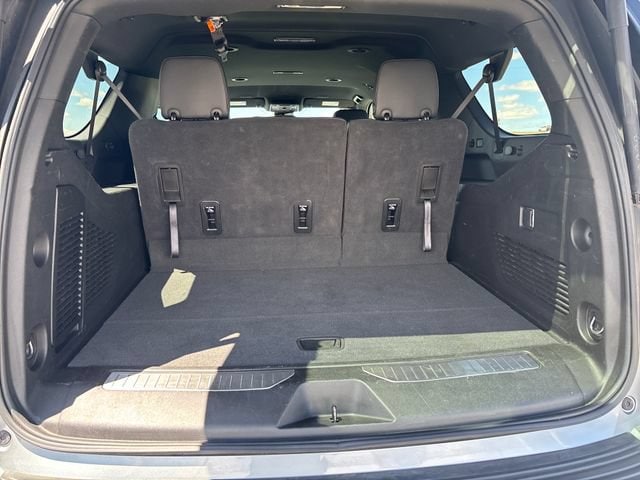 2025 Chevrolet Suburban Z71 - Photo 26