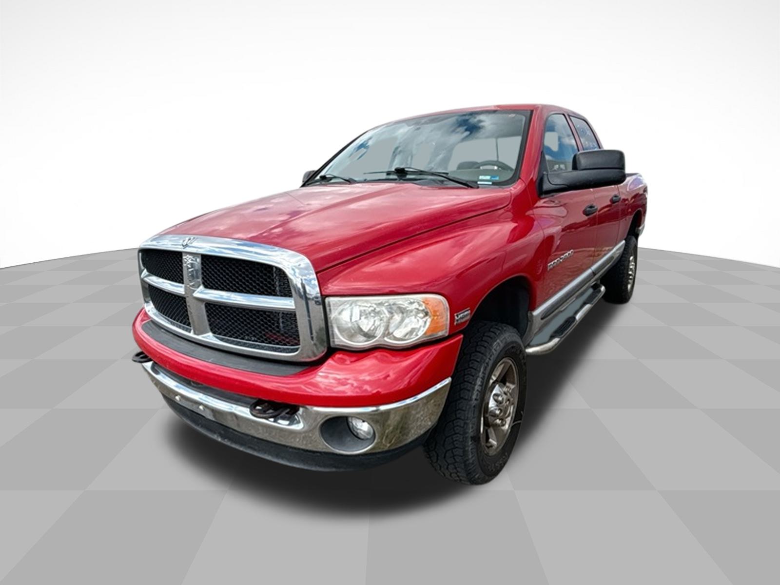 2005 Dodge Ram SLT photo 2