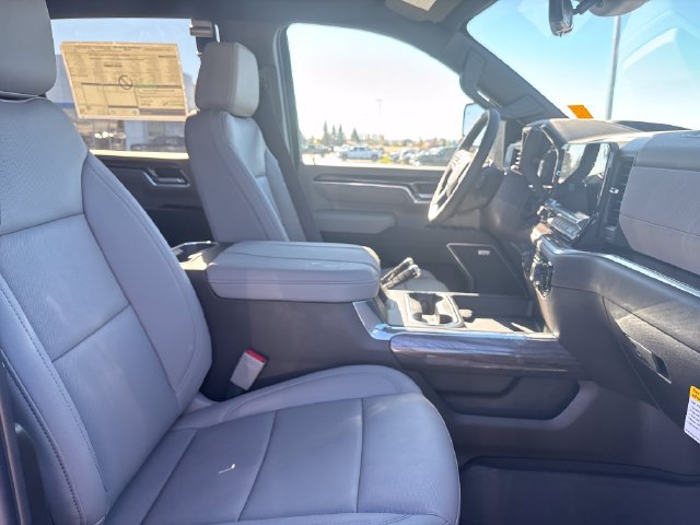2026 Chevrolet Silverado 3500 HD LTZ - Photo 23
