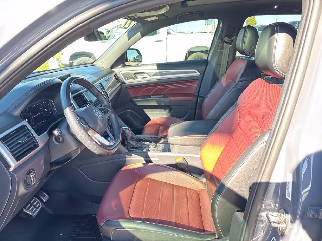 2022 Volkswagen Atlas Cross Sport SEL Premium R-Line - Photo 9