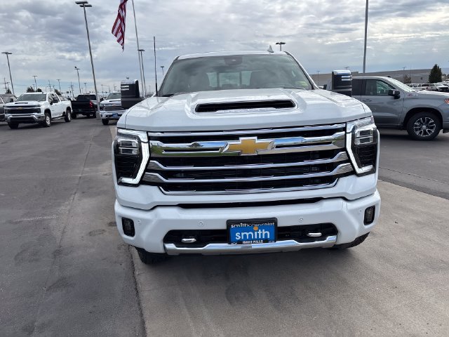 2026 Chevrolet Silverado 3500HD High Country - Photo 8