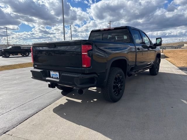 2026 Chevrolet Silverado 2500 HD High Country - Photo 3