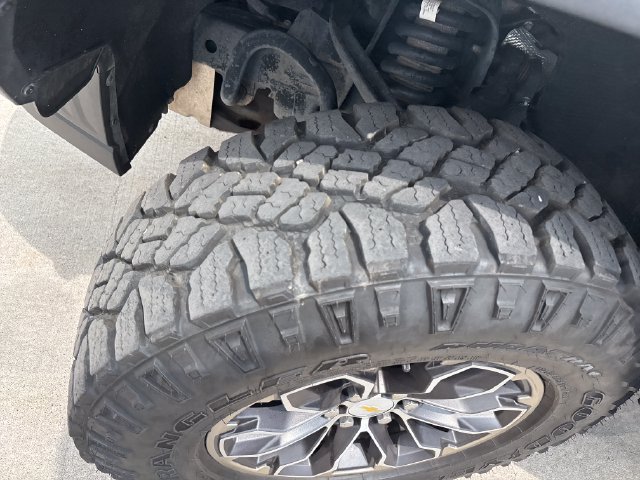2020 Chevrolet Colorado ZR2 - Photo 26