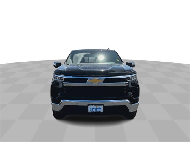 2025 Chevrolet Silverado 1500 LT photo 3
