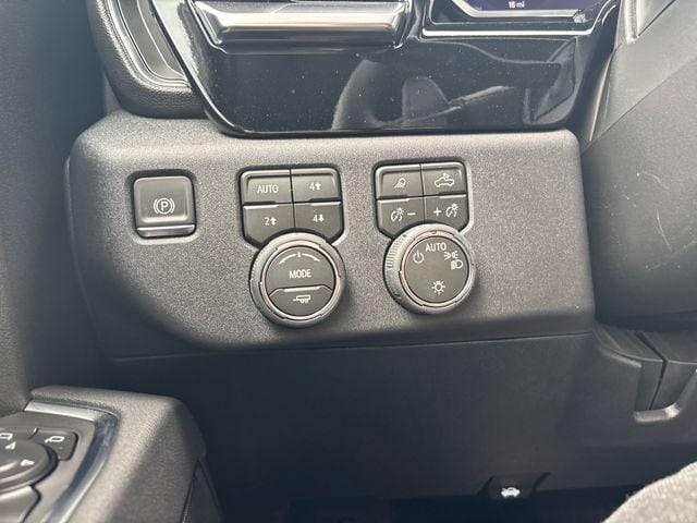 2026 Chevrolet Silverado 1500 LT - Photo 18
